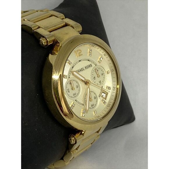 Michael Kors MK5701 Women's Gold Stainless Steel Analog Dial Quartz Watch GE416 - Picture 5 of 12